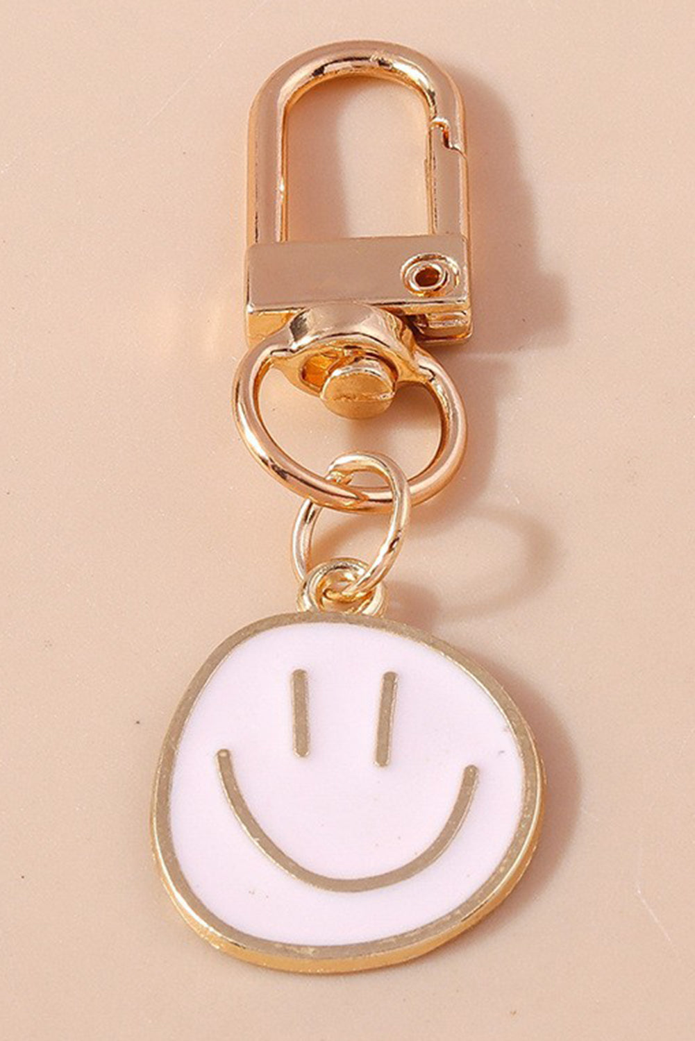 White Cute Smiley Face Pendant Keychain for Joyful Style