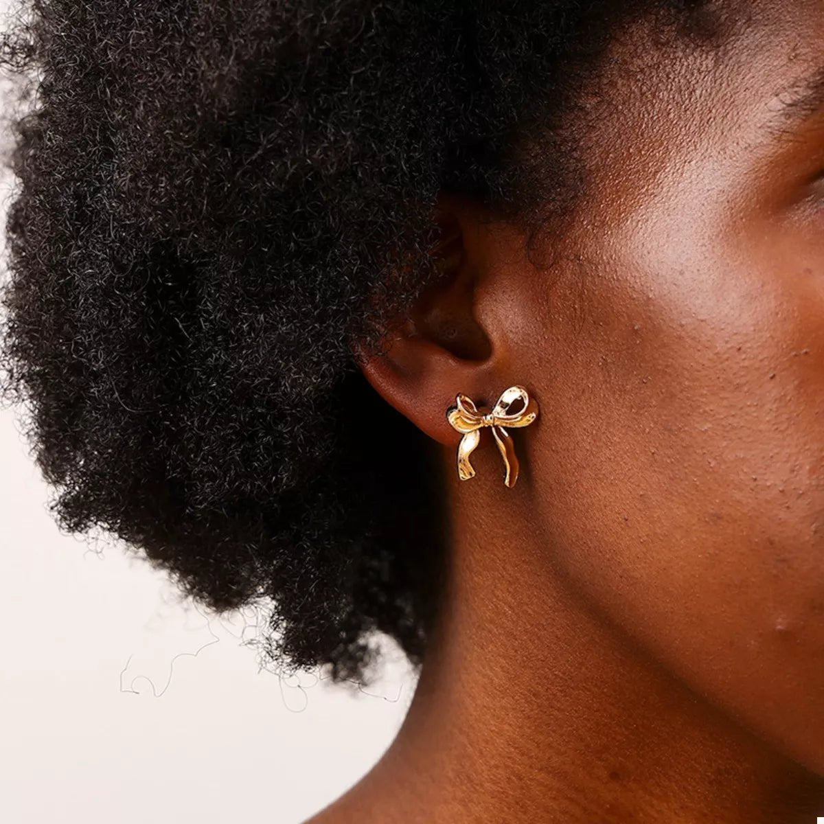 18K Gold - Plated Alloy Bow Stud Earrings - MAD RUFFI