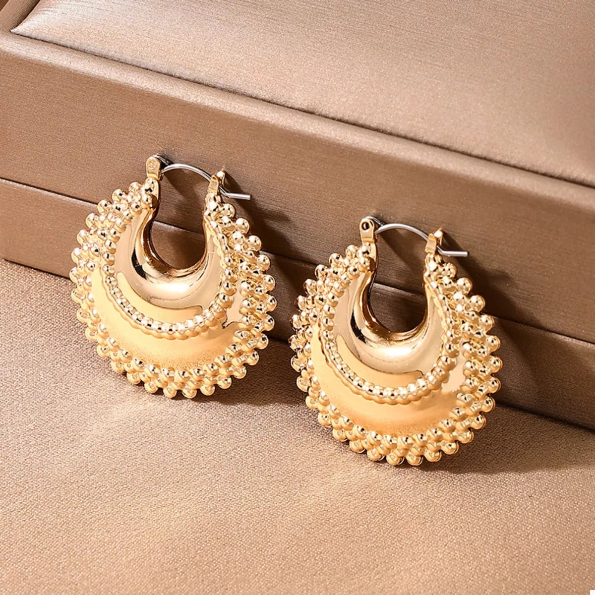 18K Gold - Plated Alloy Crescent Moon Hoop Earrings - MAD RUFFI