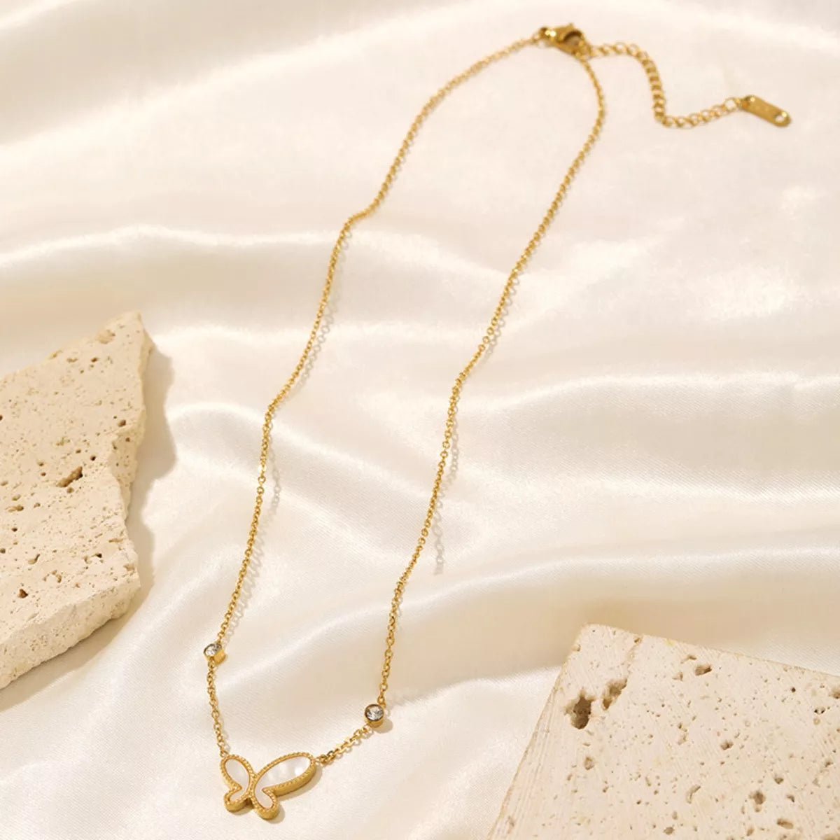 18K Gold - Plated Butterfly Necklace - MAD RUFFI