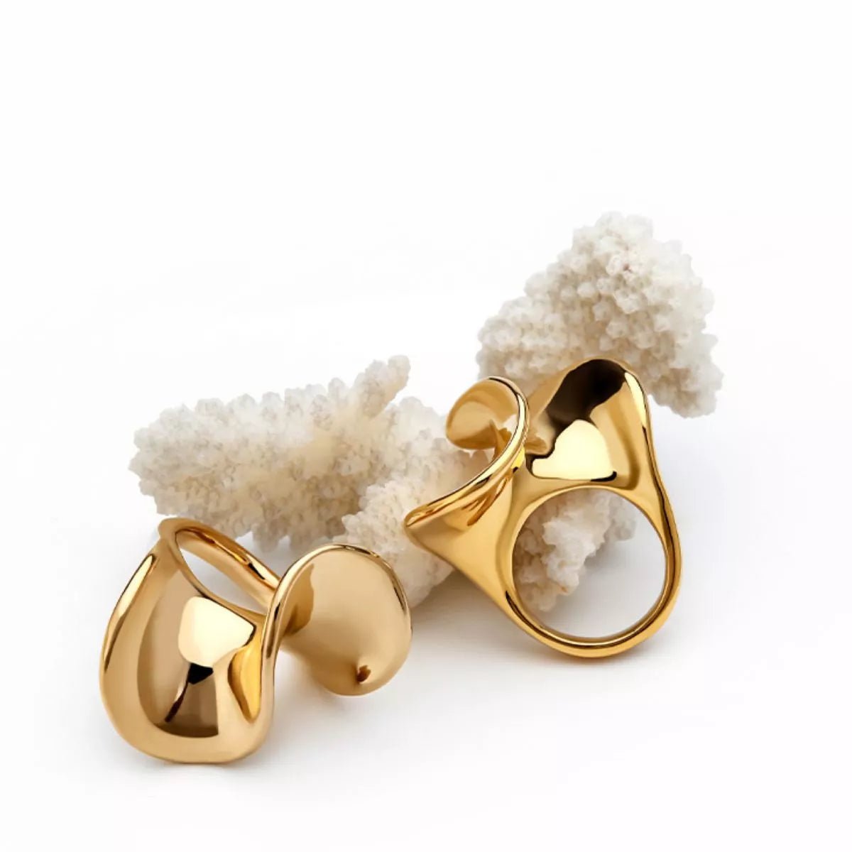 18K Gold - Plated Copper Geometric Sculptural Ring - MAD RUFFI