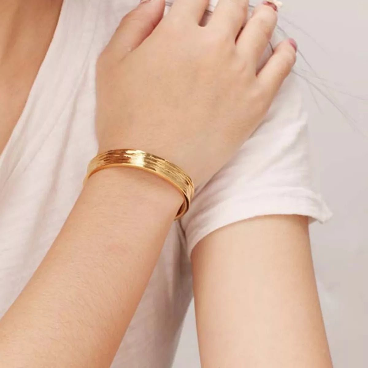 18K Gold - Plated Copper Open Bracelet - MAD RUFFI