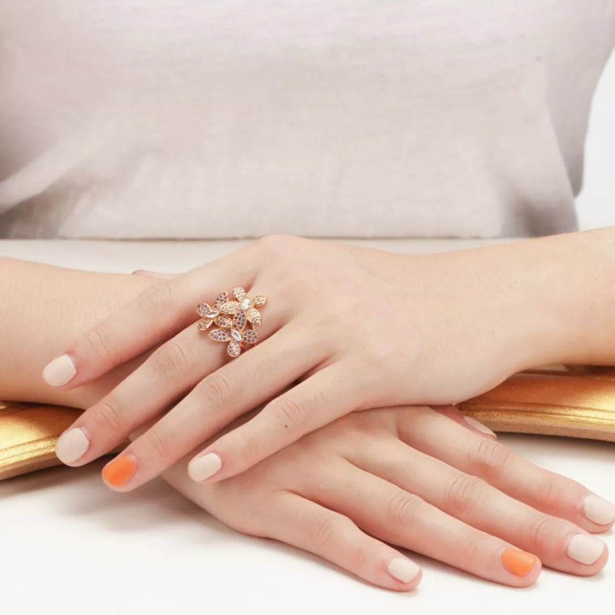 18K Gold - Plated Copper Rhinestone Zircon Flower Ring - MAD RUFFI