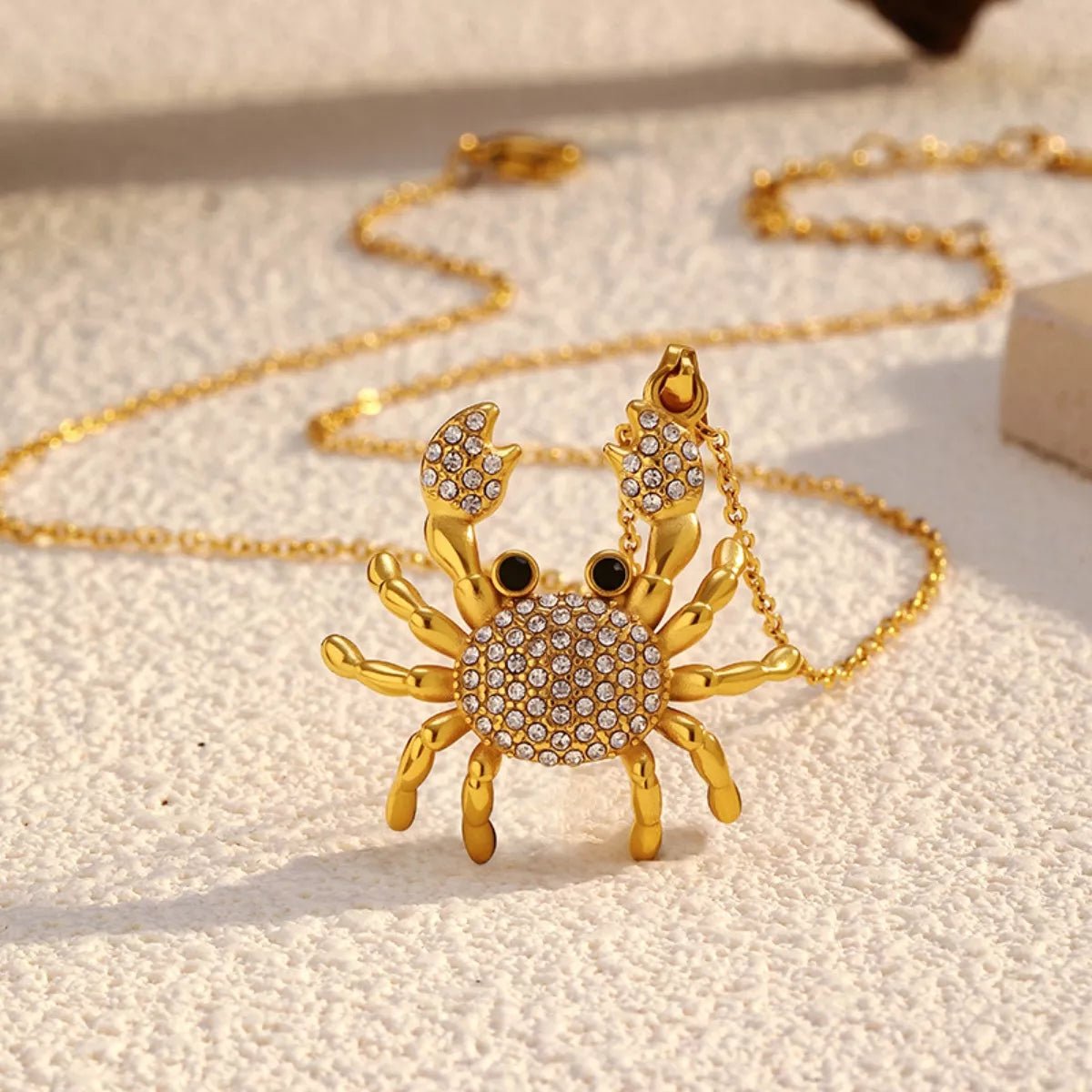 18K Gold - Plated Crab Pendant Necklace - MAD RUFFI