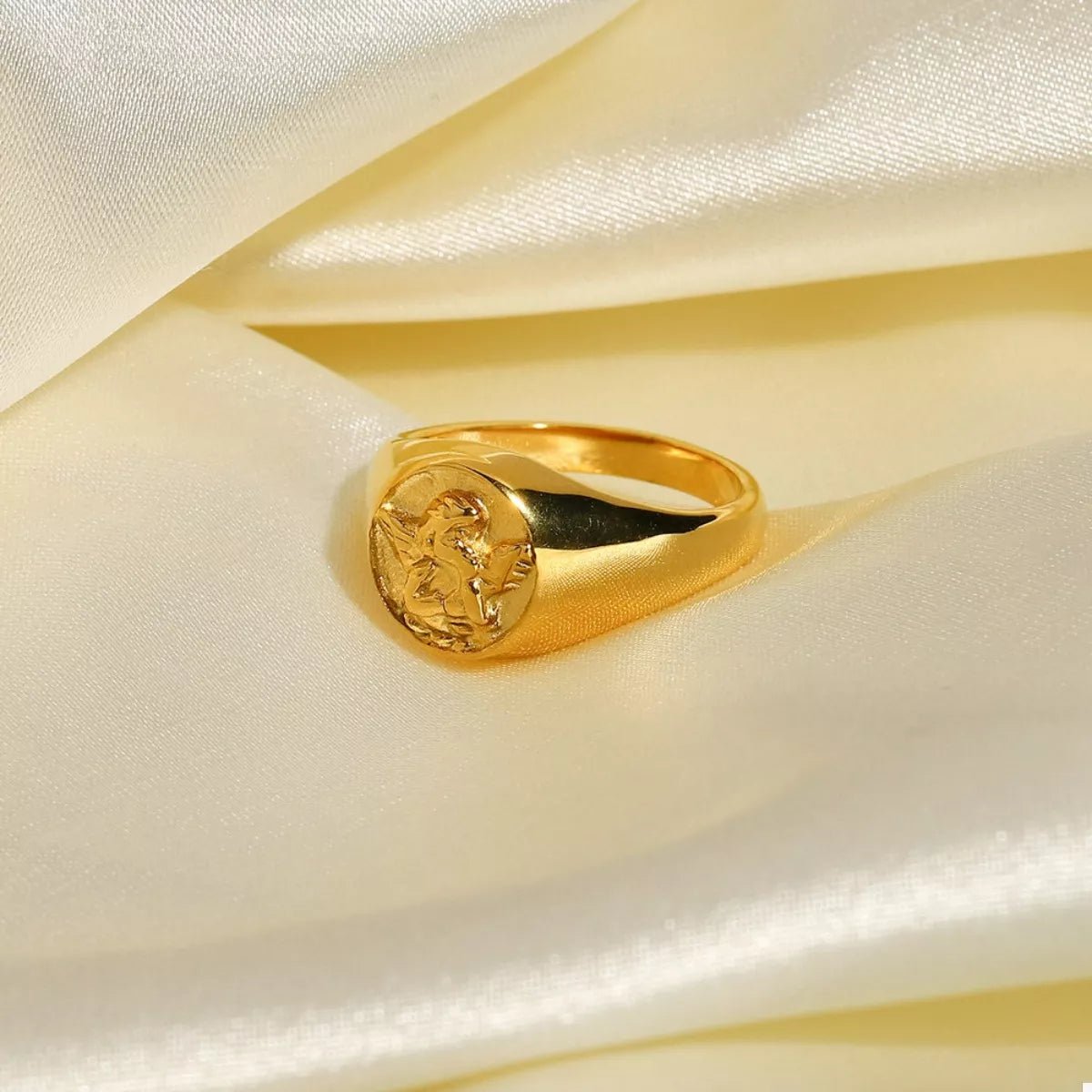 18K Gold - Plated Cupid Ring - MAD RUFFI