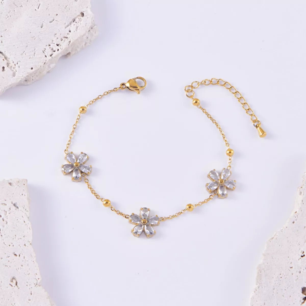 18K Gold - Plated Flower Jewelry Set - MAD RUFFI