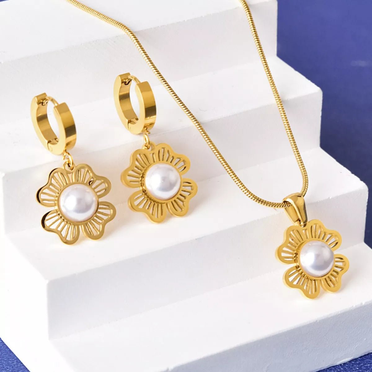 18K Gold - Plated Flower Jewelry Set - MAD RUFFI