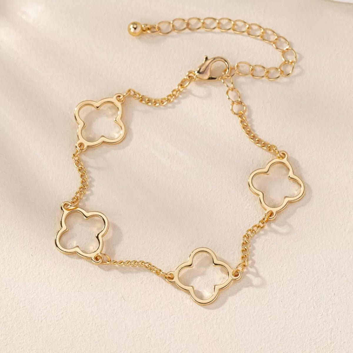18K Gold - Plated Four Leaf Clover Bracelet - MAD RUFFI