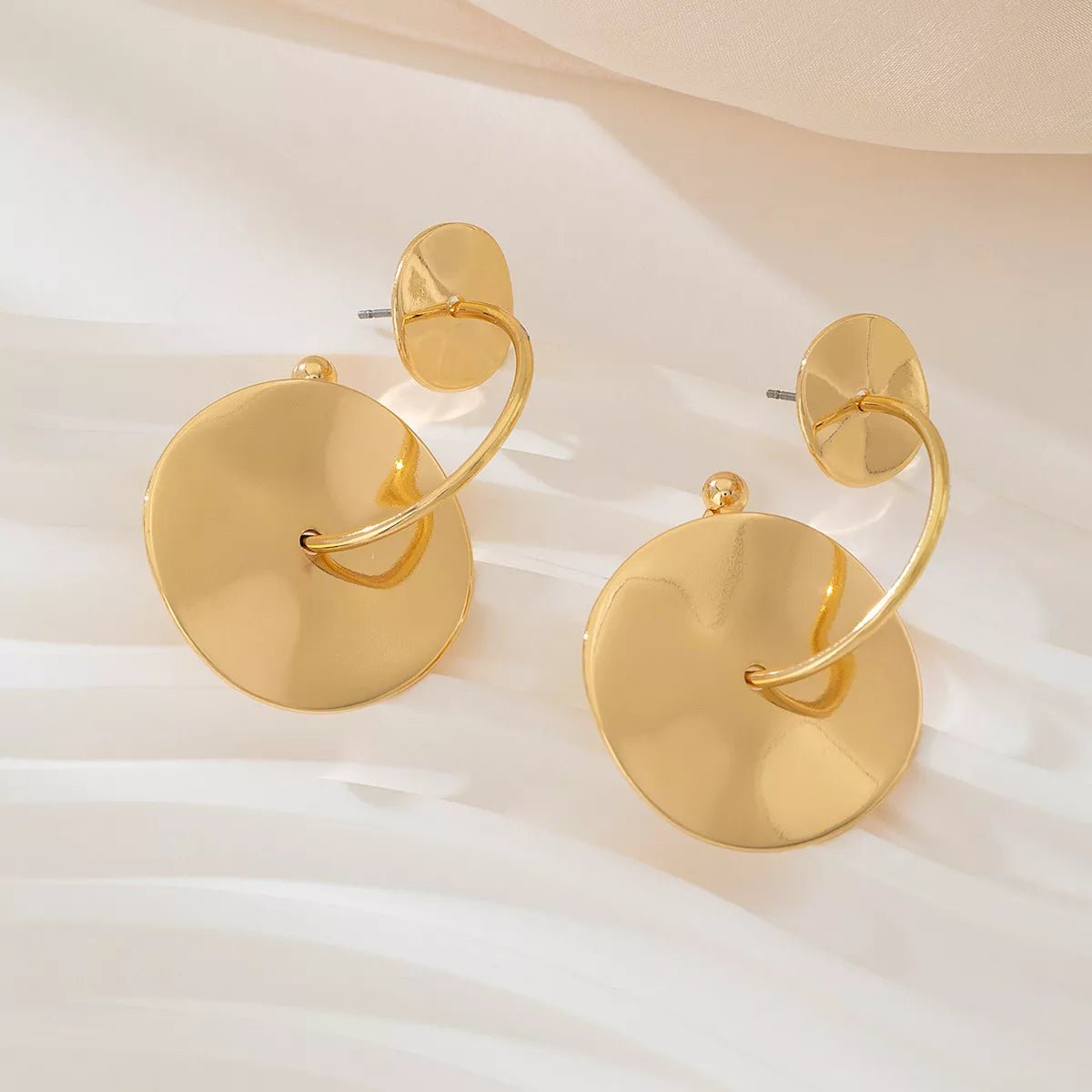 18K Gold - Plated Geometric Circle Drop Earrings - MAD RUFFI