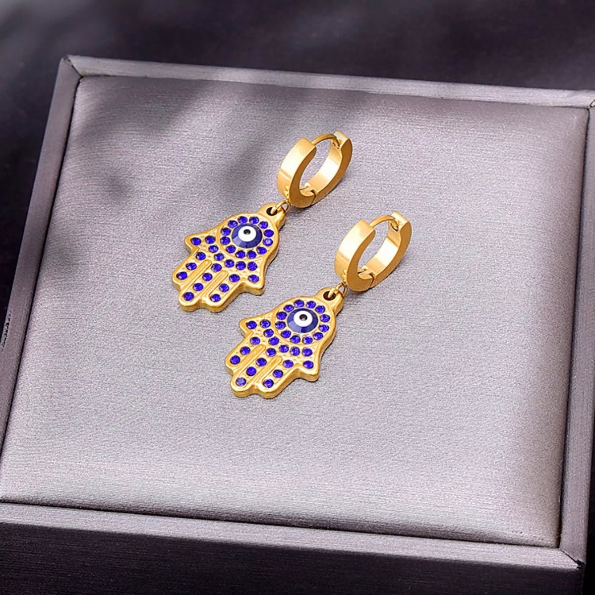 18K Gold - Plated Hand Charm Jewelry Set - MAD RUFFI