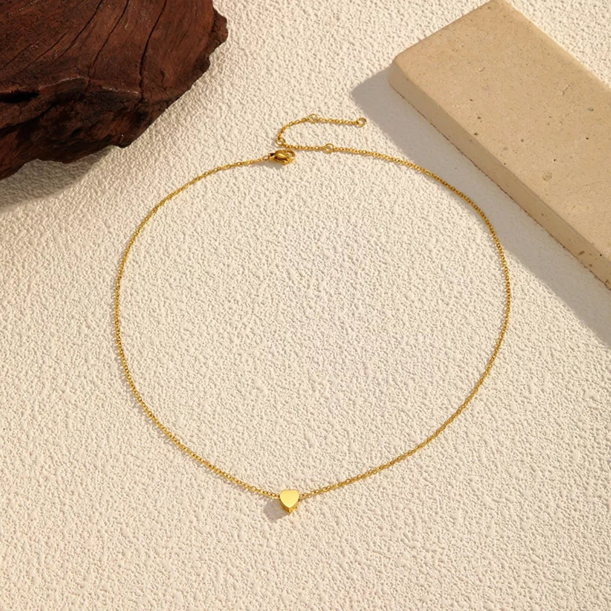 18K Gold - Plated Heart Pendant Necklace - MAD RUFFI