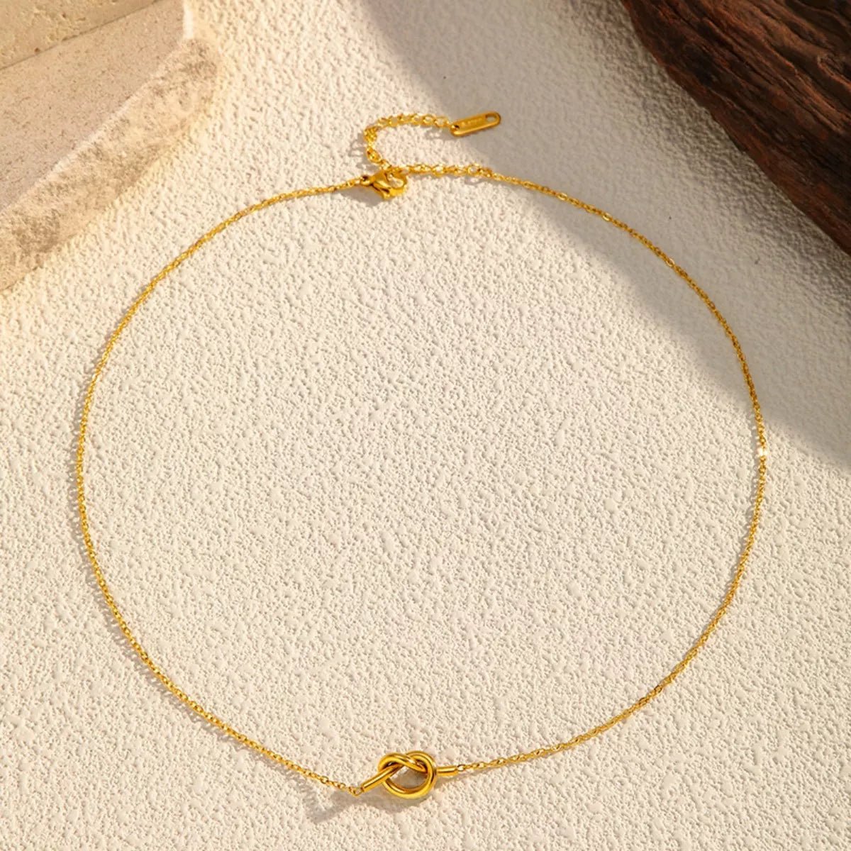 18K Gold - Plated Knot Pendant Necklace - MAD RUFFI