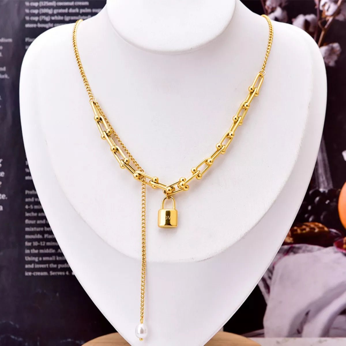 18K Gold - Plated Lock Pendant Necklace - MAD RUFFI
