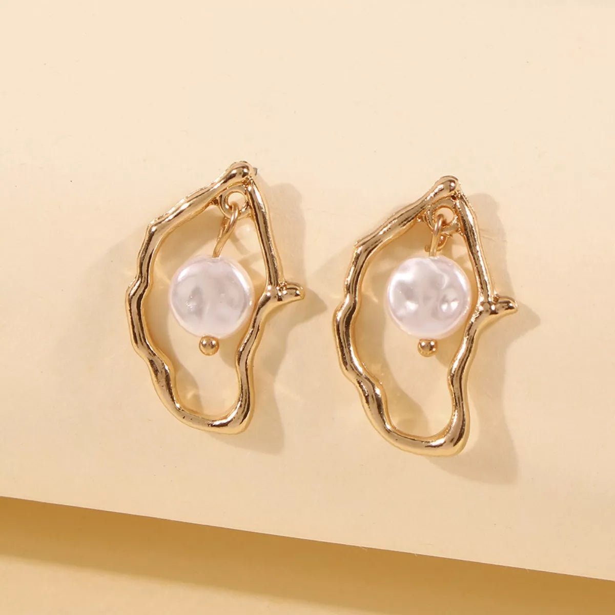 18K Gold - Plated Pearl Earrings - MAD RUFFI