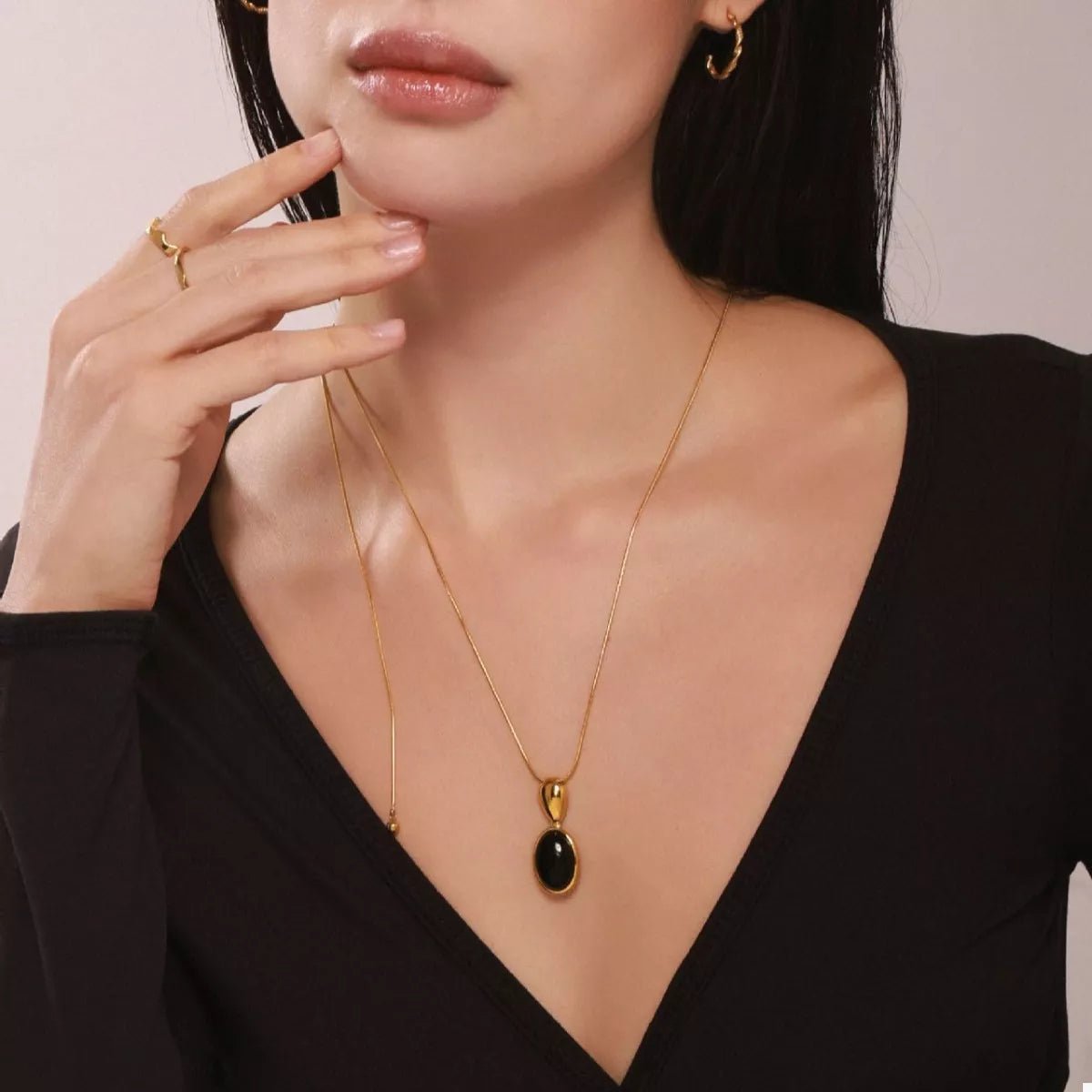 18K Gold - Plated Stainless Steel Necklace with Teardrop Pendant - MAD RUFFI