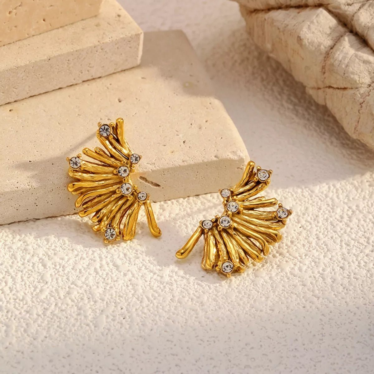 18K Gold - Plated Stud Earrings - MAD RUFFI