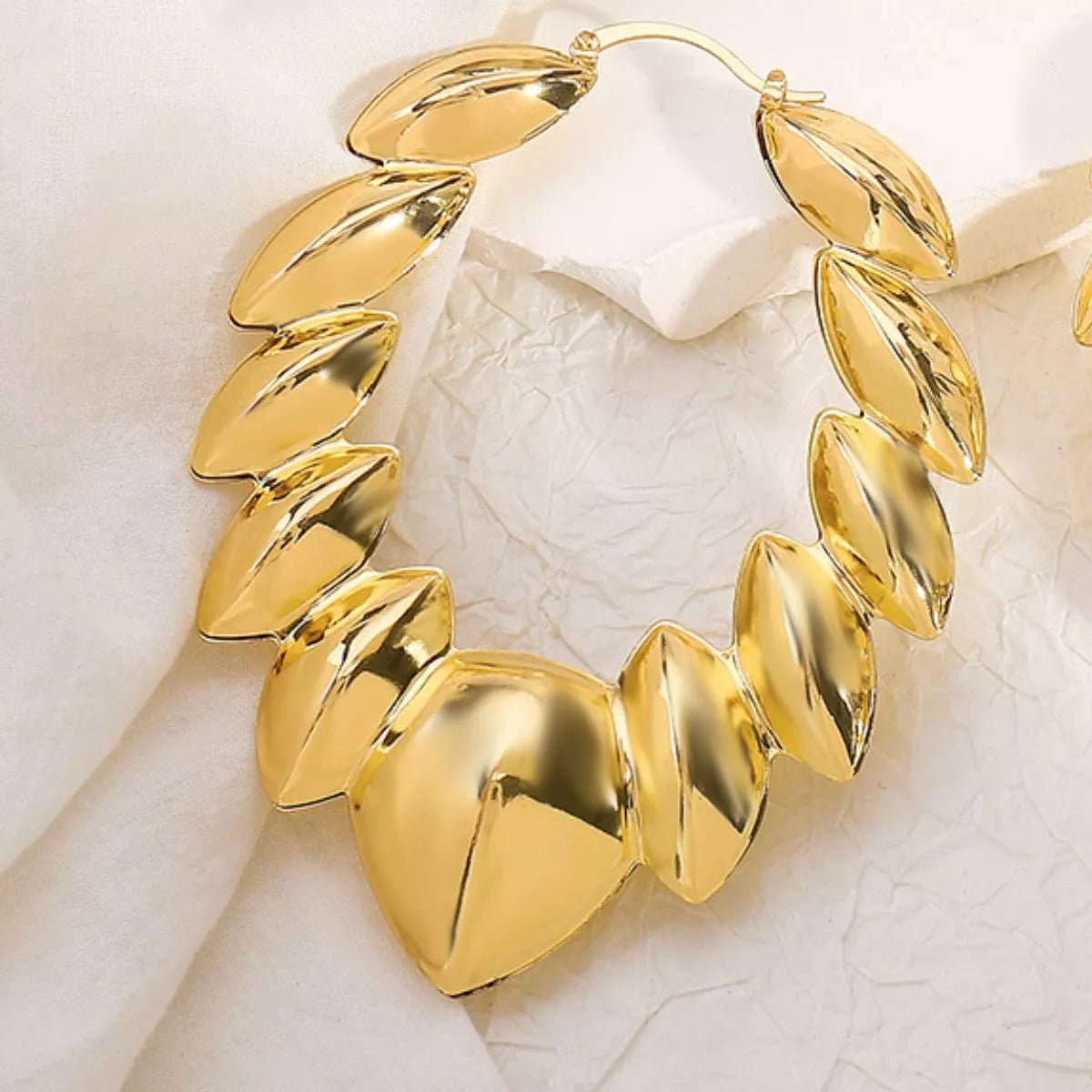 18K Gold - Plated Twisted Hoop Earrings - MAD RUFFI