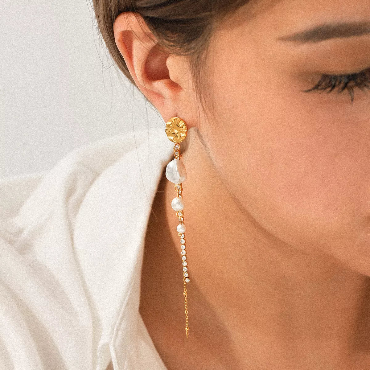 18K Gold - Plated Zircon Pearl Chain Earrings - MAD RUFFI