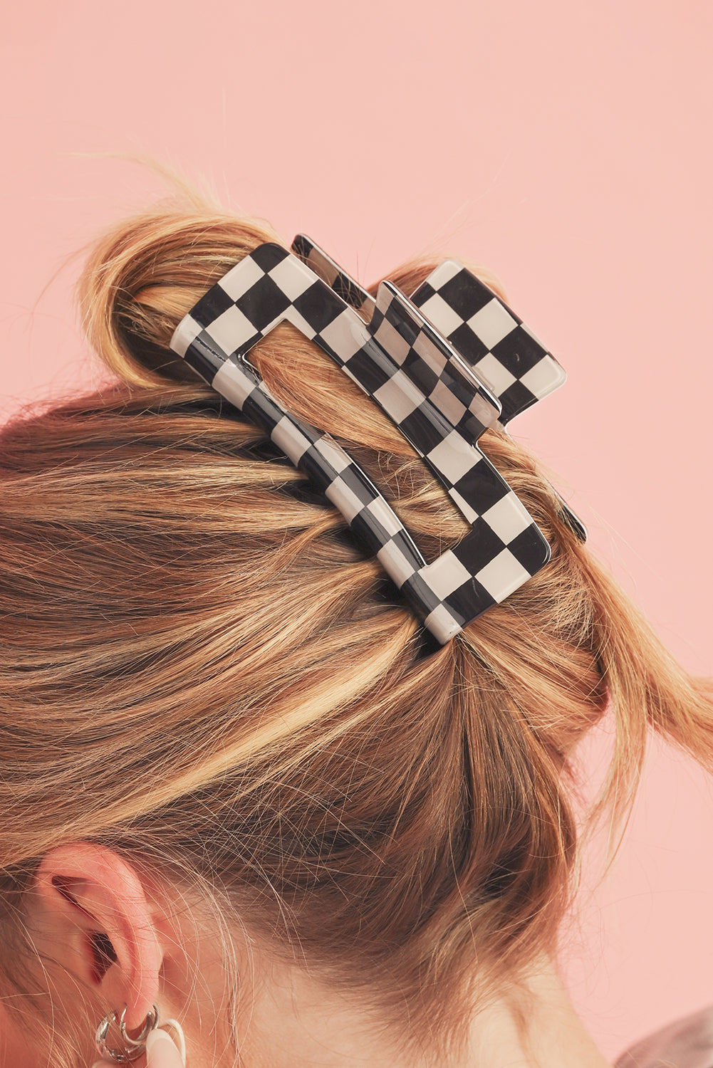 Light Green Checkered Print Hollow Out Hair Clip for Style