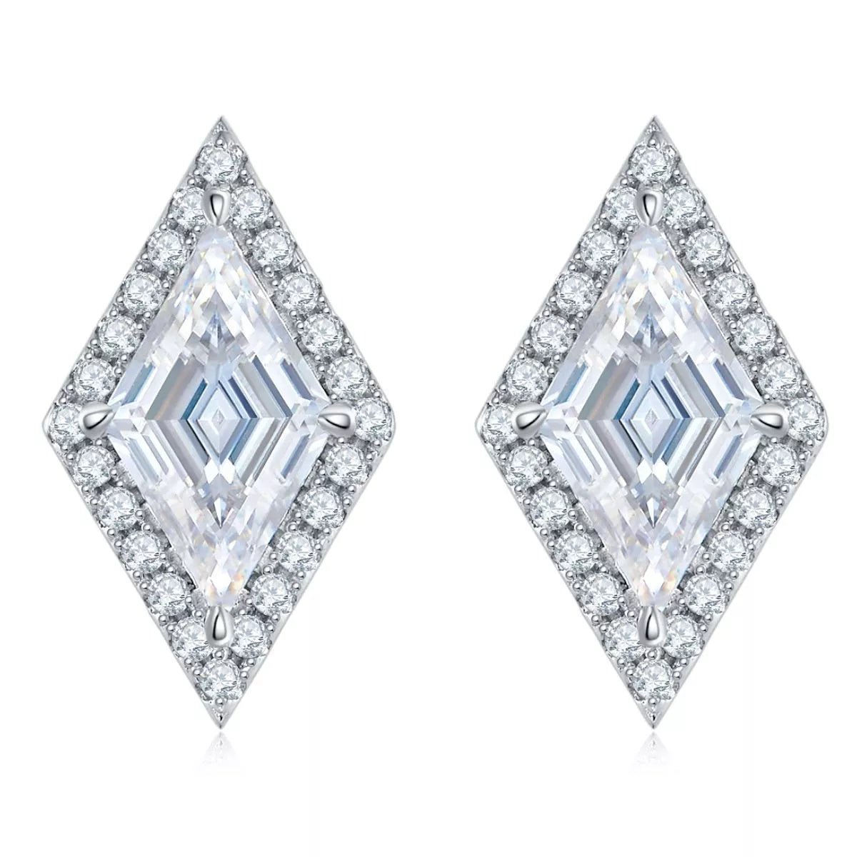 2 Carat Moissanite 925 Sterling Silver Stud Earrings - MAD RUFFI