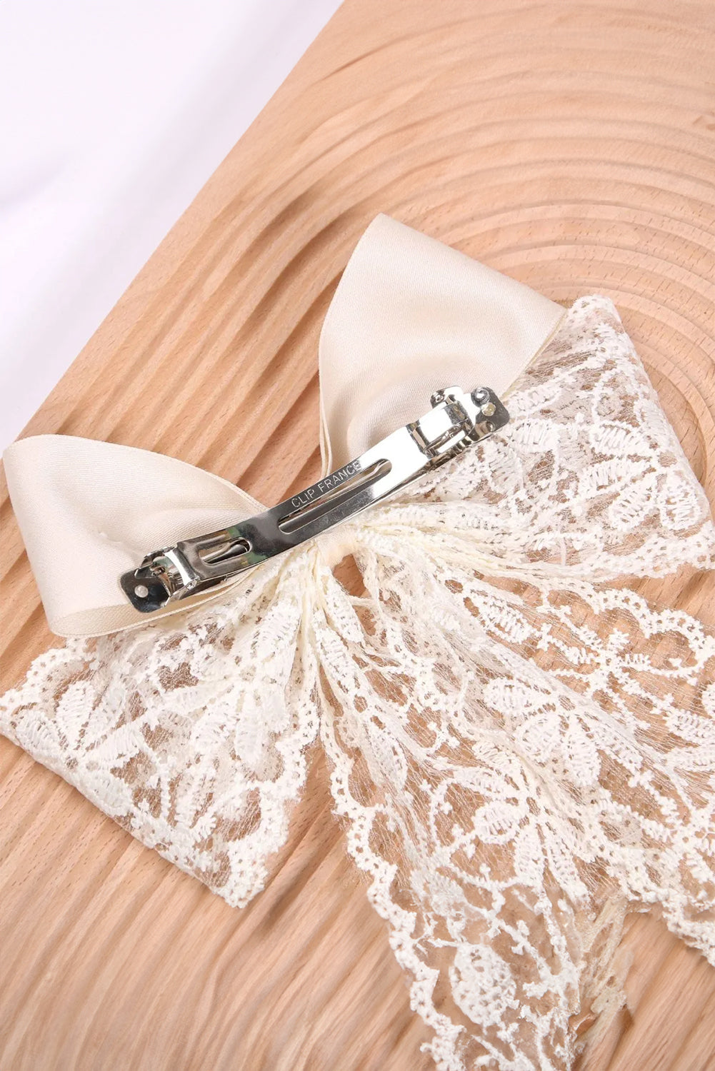 Clip de cheveux en dentelle blanche en dentelle de dentelle