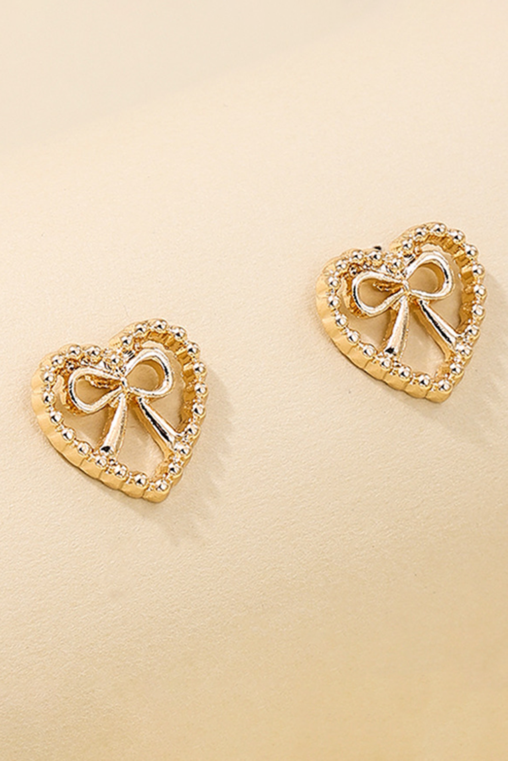 Gold Bow Decor Heart Shape Alloy Stud Earrings for Women