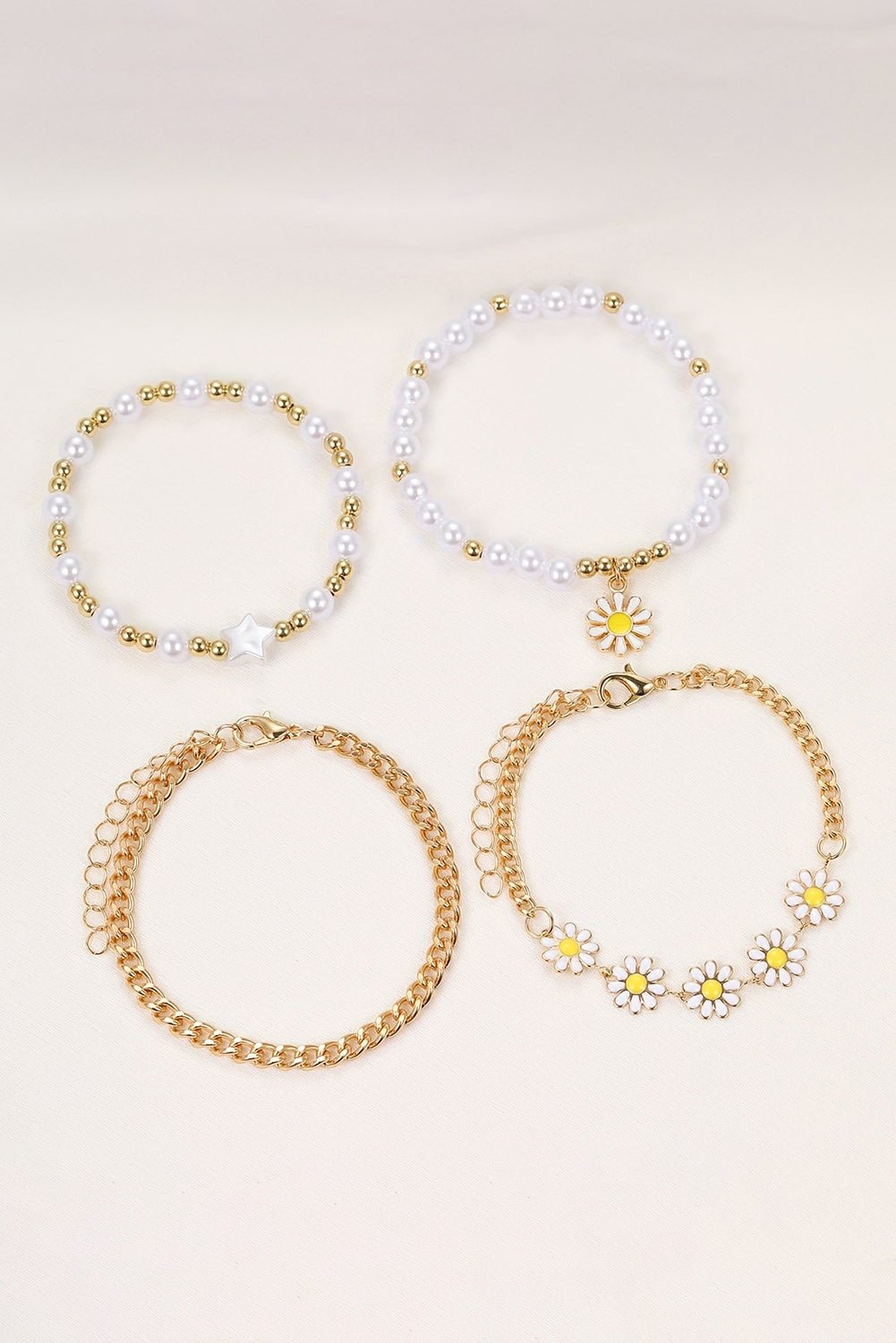 White 4pcs Daisy Pearl Beaded Chain Bracelet Set Elegance