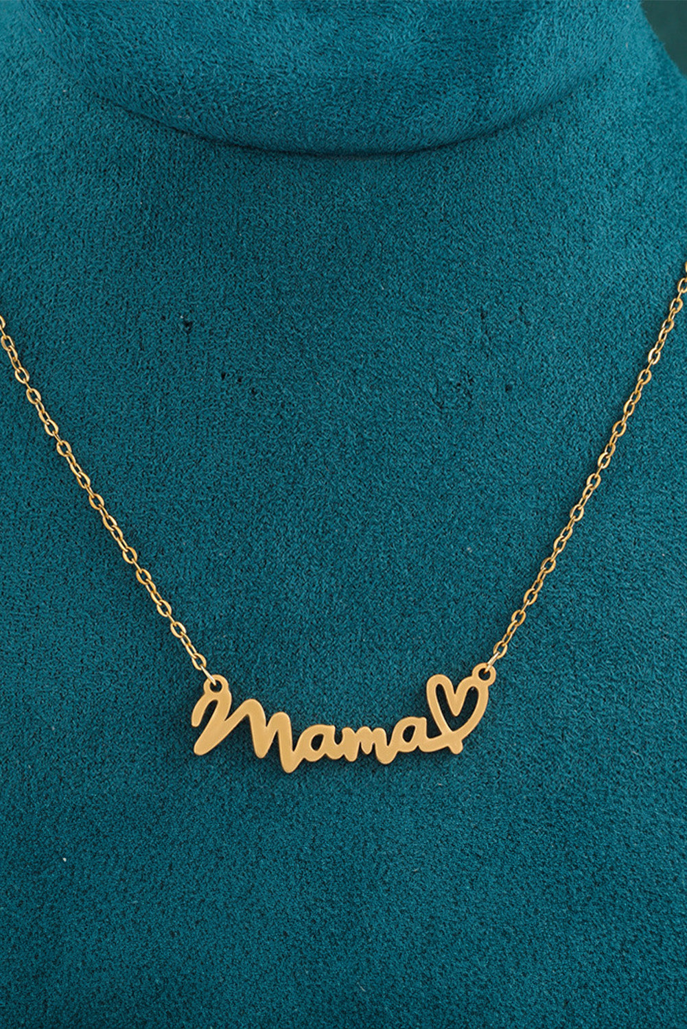 Gold Mama Letter Heart Pattern Necklace for Mothers