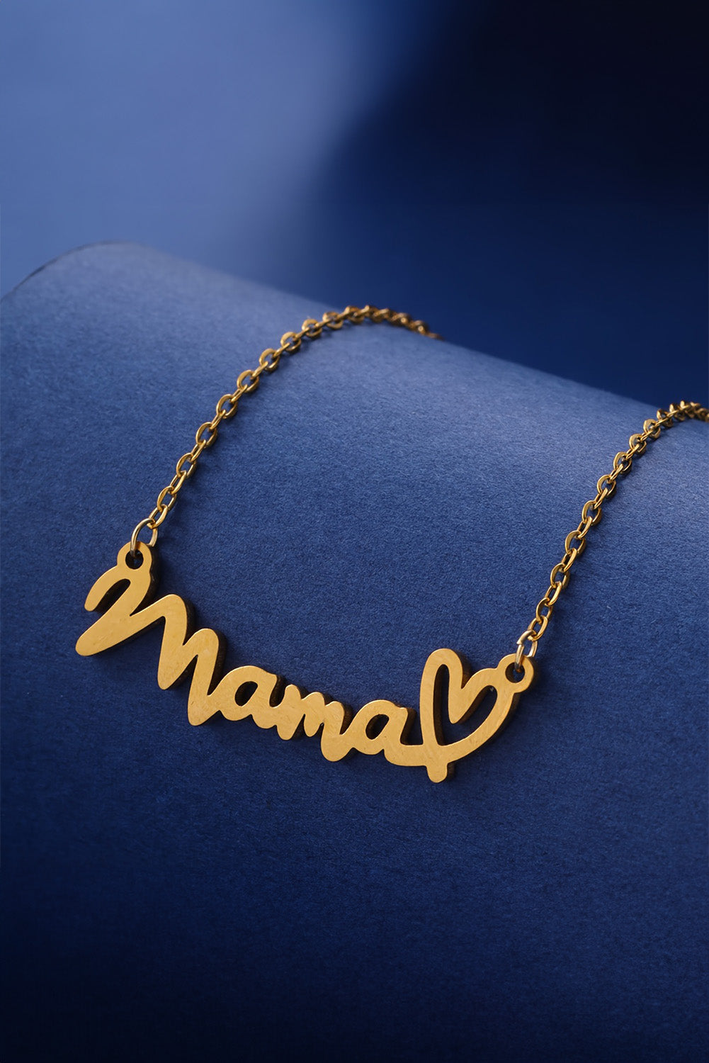 Collar de patrón de corazón de la letra de oro de oro para madres