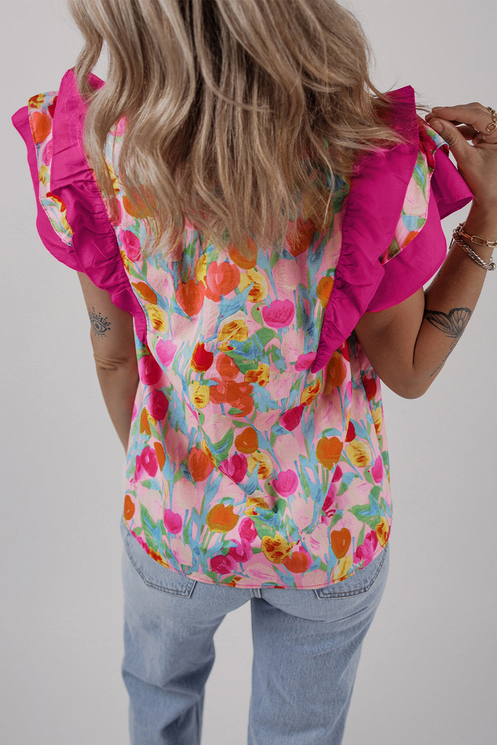 Floral Ruffle Sleeve V-Neck Blouse in Soft Pink