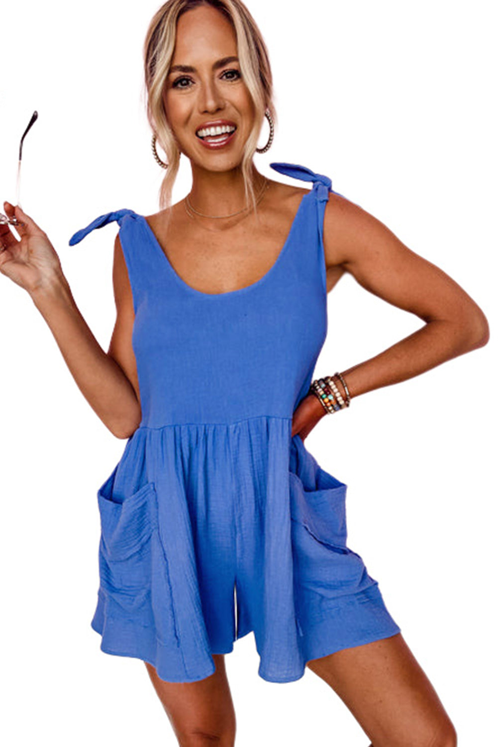 Romper con correas anudadas con textura azul