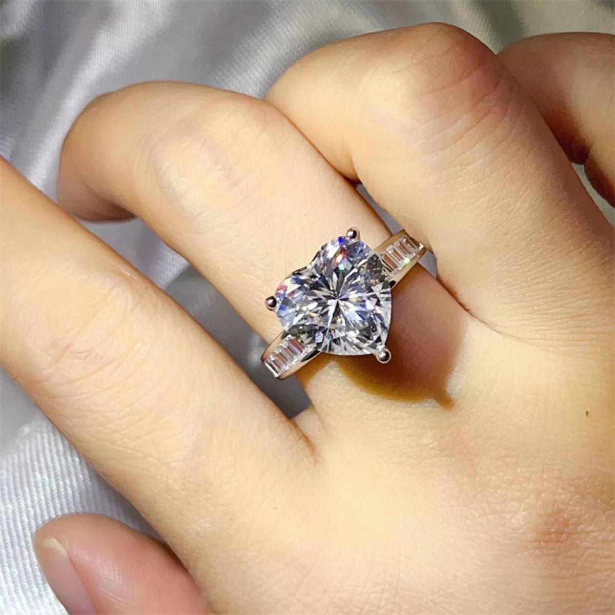 5 Carat Moissanite 925 Sterling Silver Heart Ring - MAD RUFFI