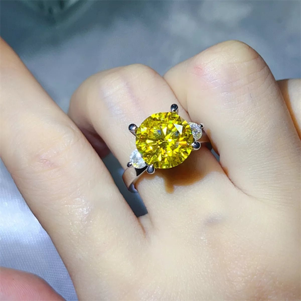 5 Carat Moissanite 925 Sterling Silver Ring - MAD RUFFI