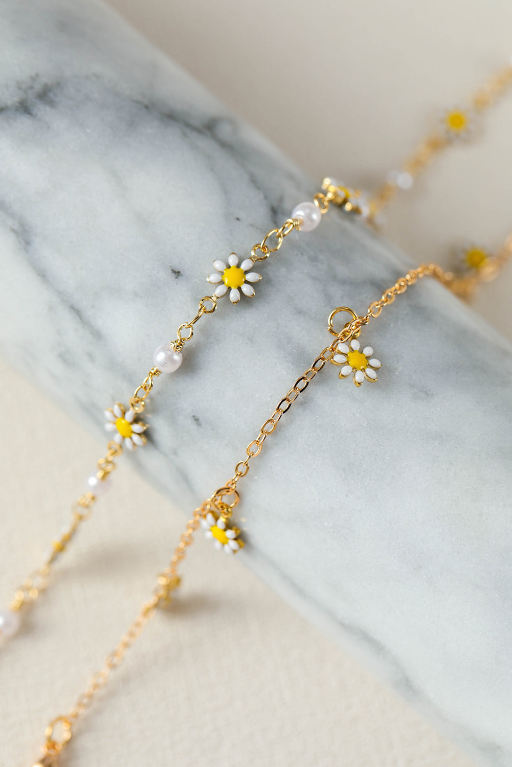 Gold Daisy & Pearl Chain Anklet for Elegant Style