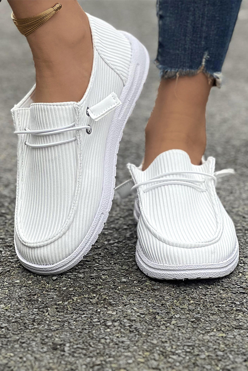 White Solid Color Striped Casual Loafers