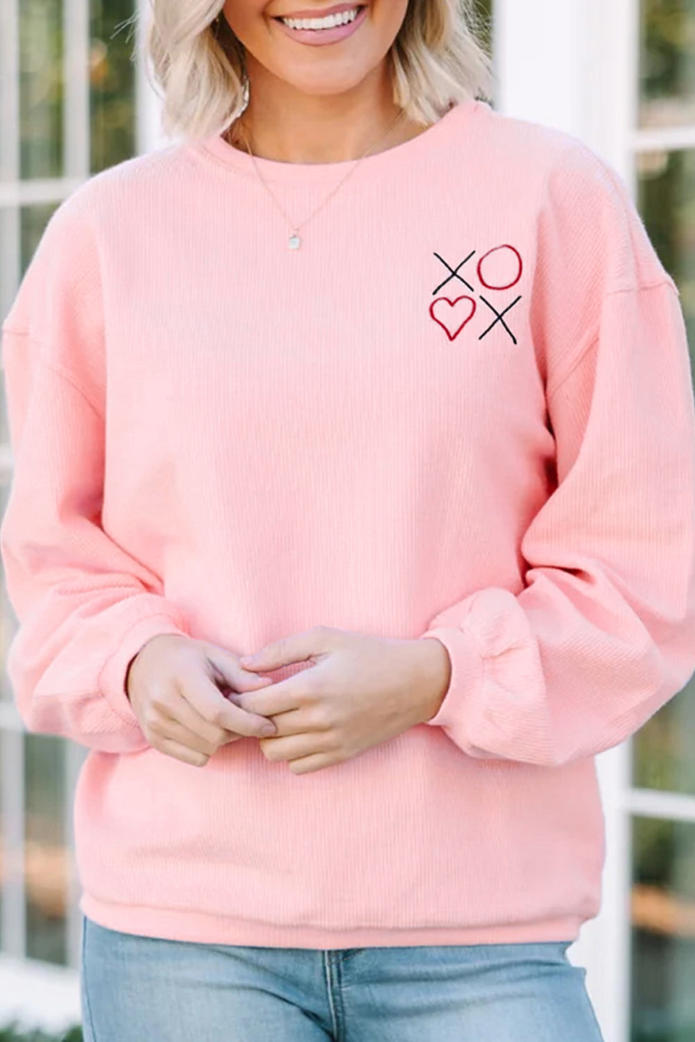 White 3d Ribbed XOXO Heart Embroidered Drop Shoulder Sweatshirt