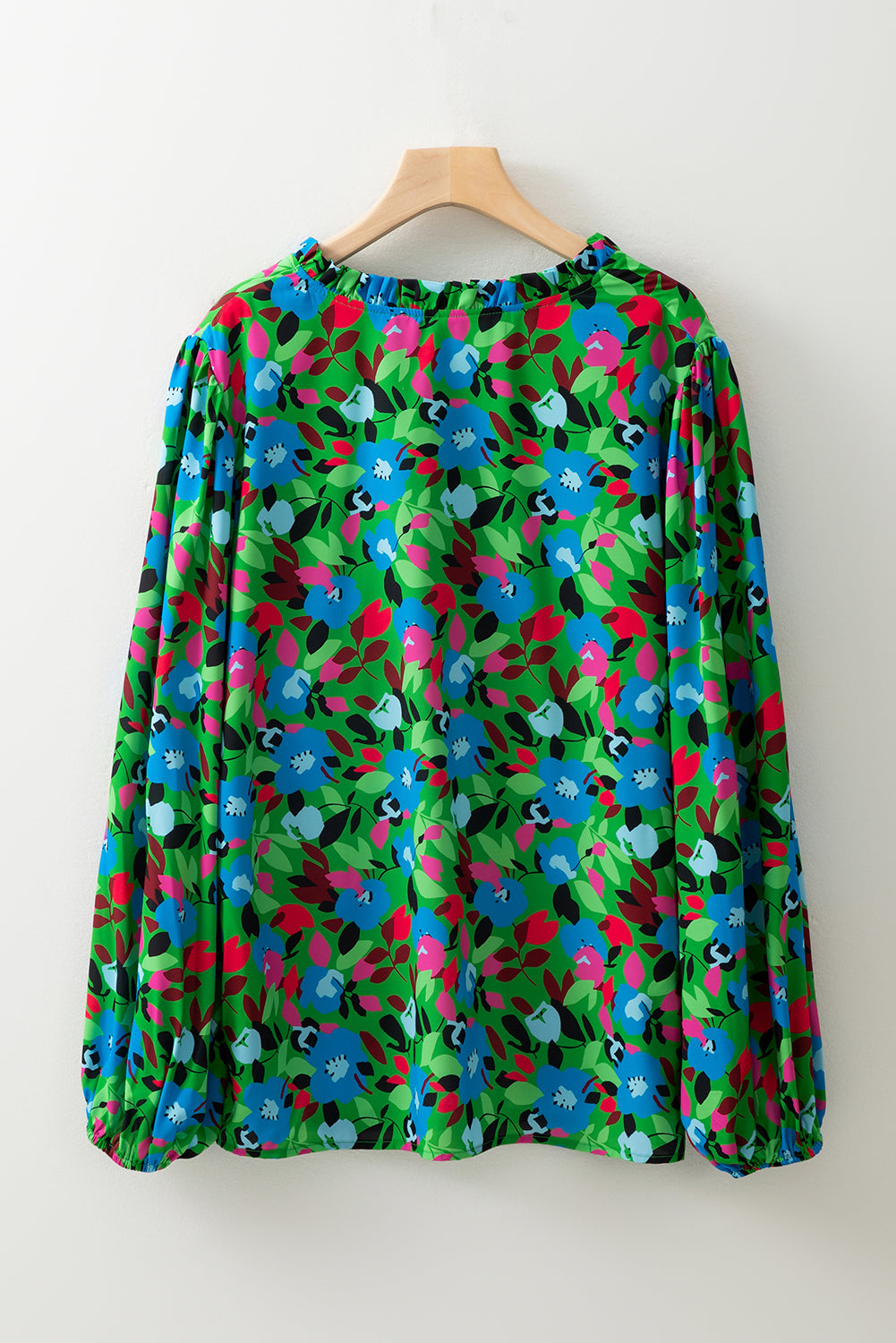 Green Plus Size Floral Puff Sleeve V Neck Blouse