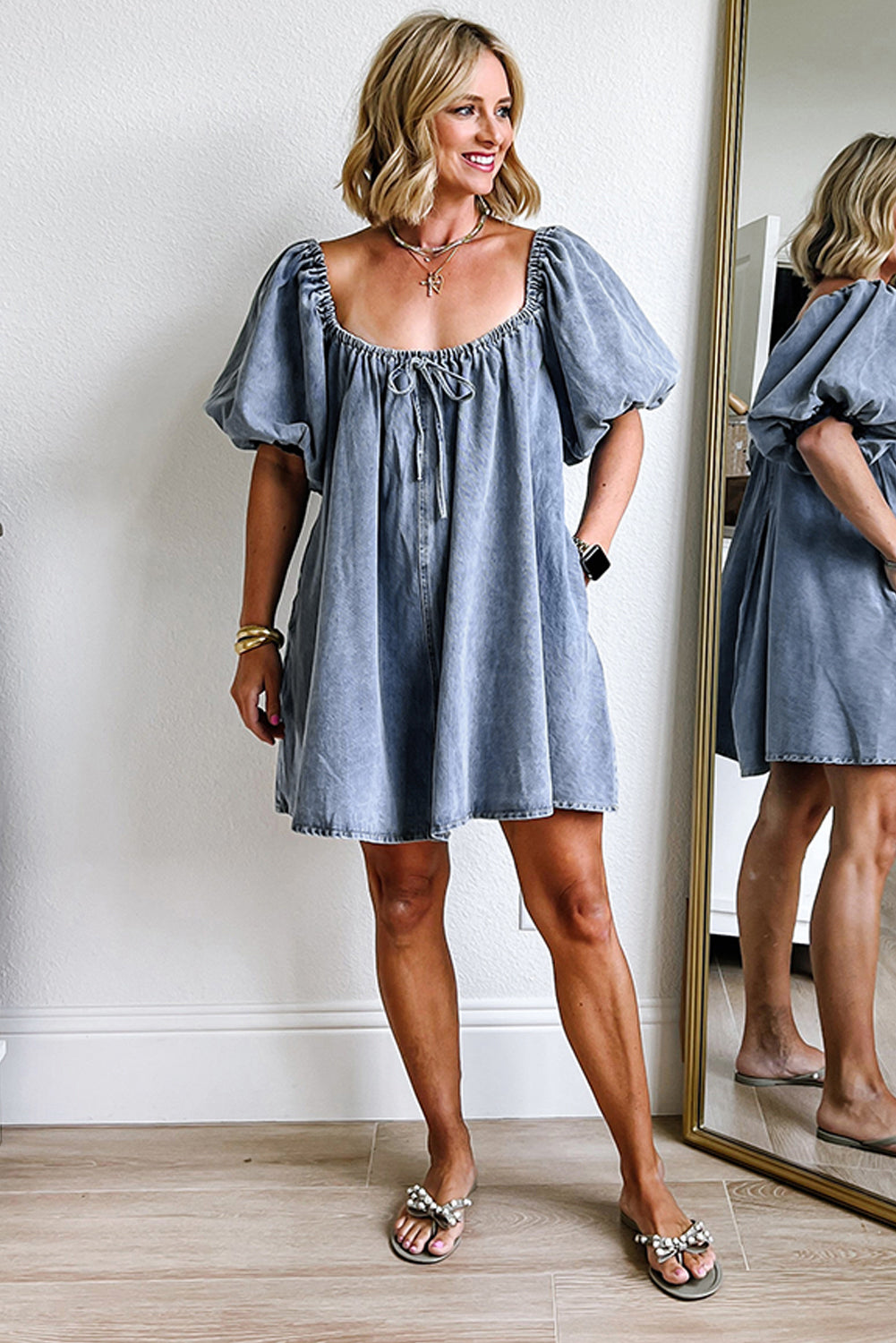 Chic Denim Babydoll Dress with Bubble Sleeves and Square Neck