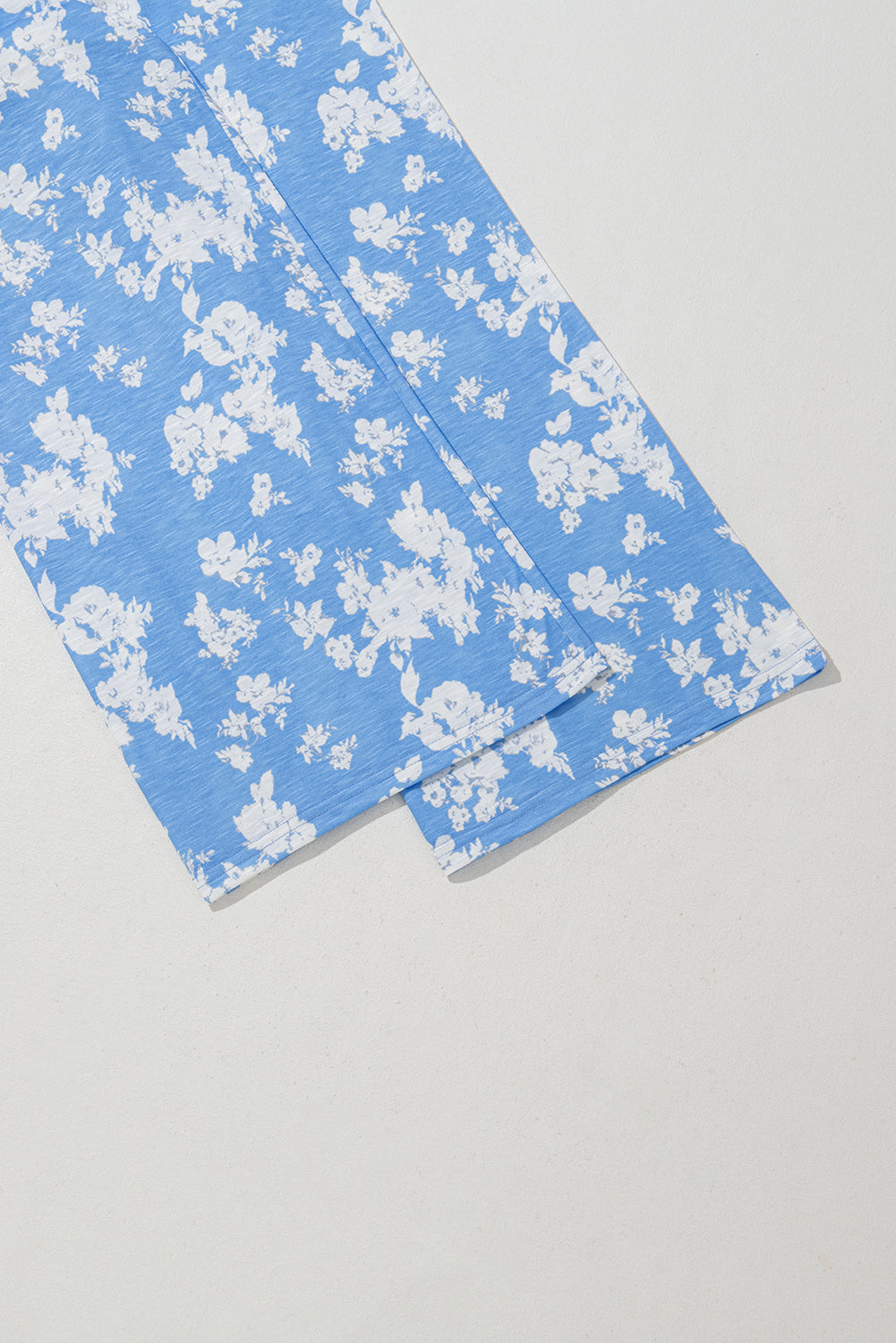 Myosotis floral imprime sans manches