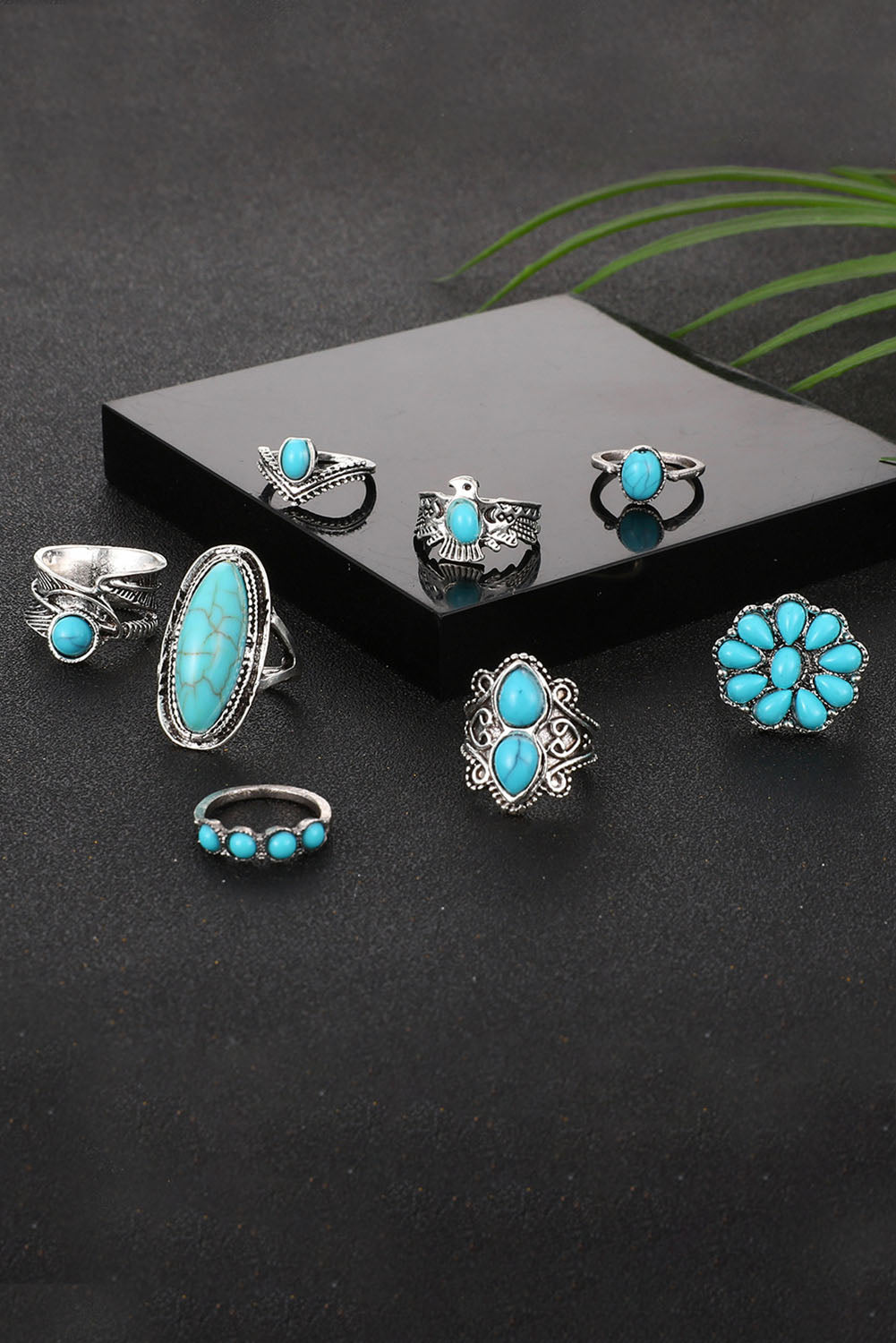 Green 8Pcs Vintage Turquoise Ring Set for Stylish Looks