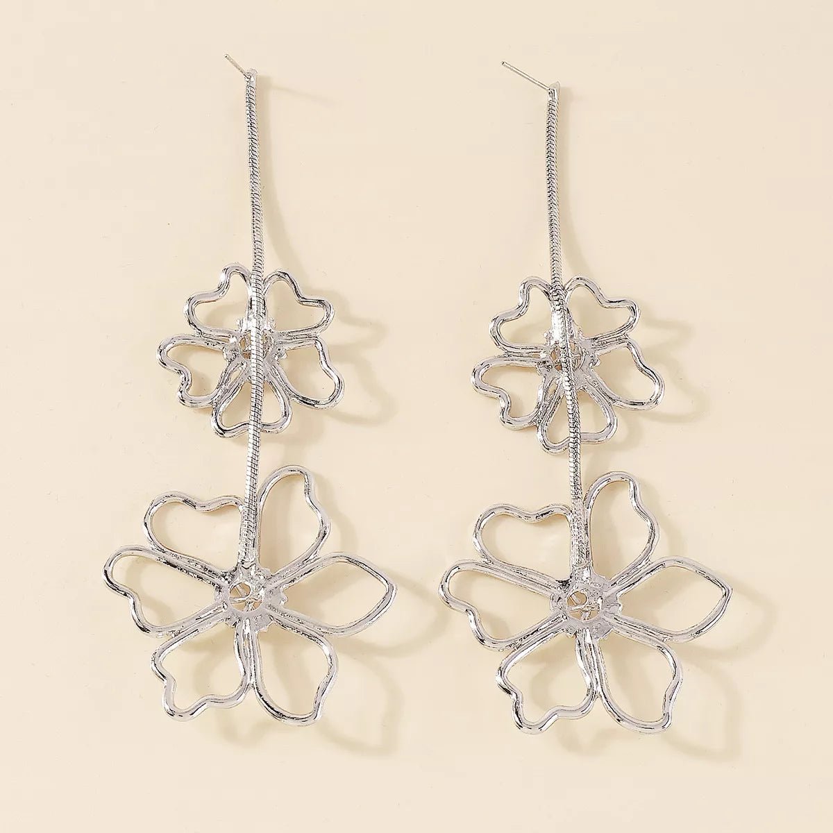 Alloy Flower Dangle Earrings - MAD RUFFI