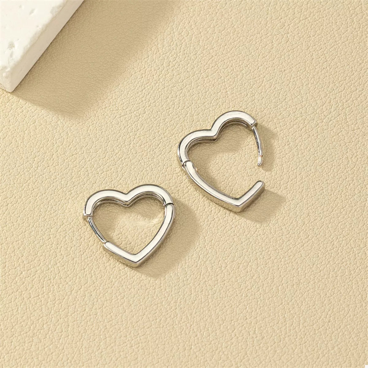 Alloy Heart Shape Hoop Earrings - MAD RUFFI