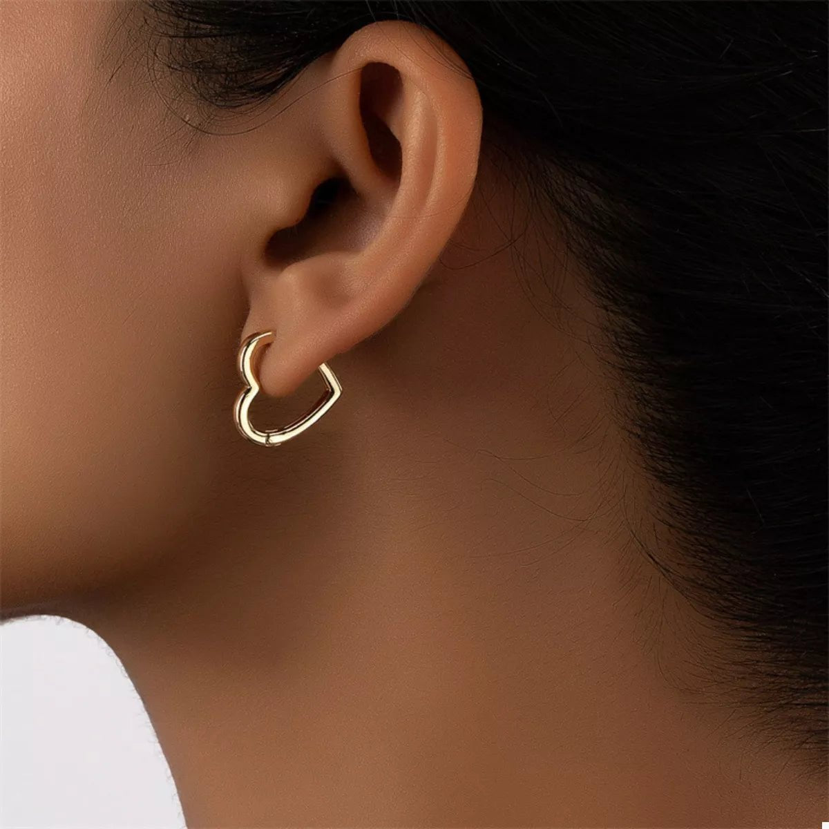 Alloy Heart Shape Hoop Earrings - MAD RUFFI