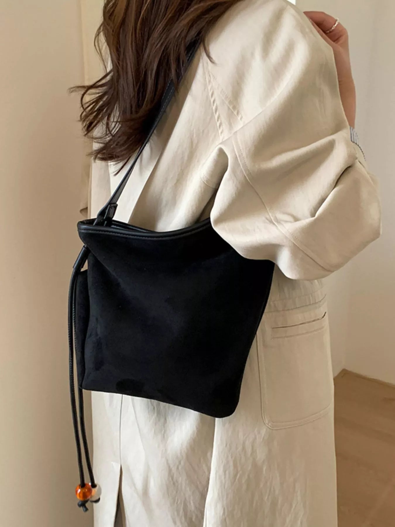 Asymmetrical Lightweight Crossbody Bag - MAD RUFFI