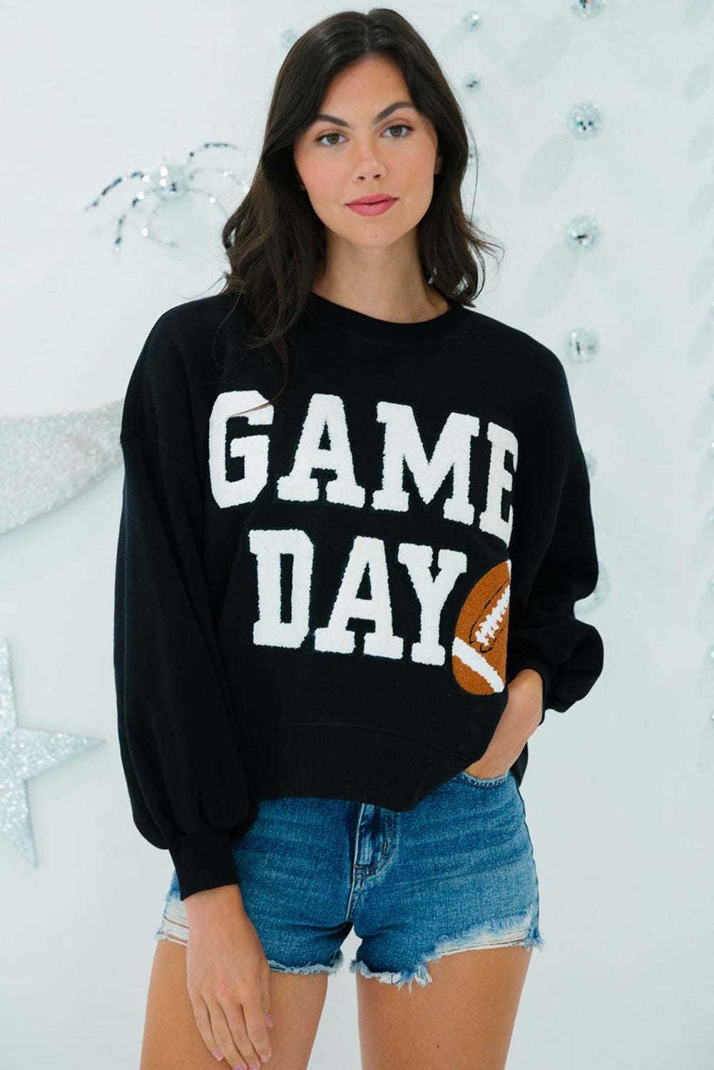 Schwarzes College-Sweatshirt mit GAME DAY-Grafik