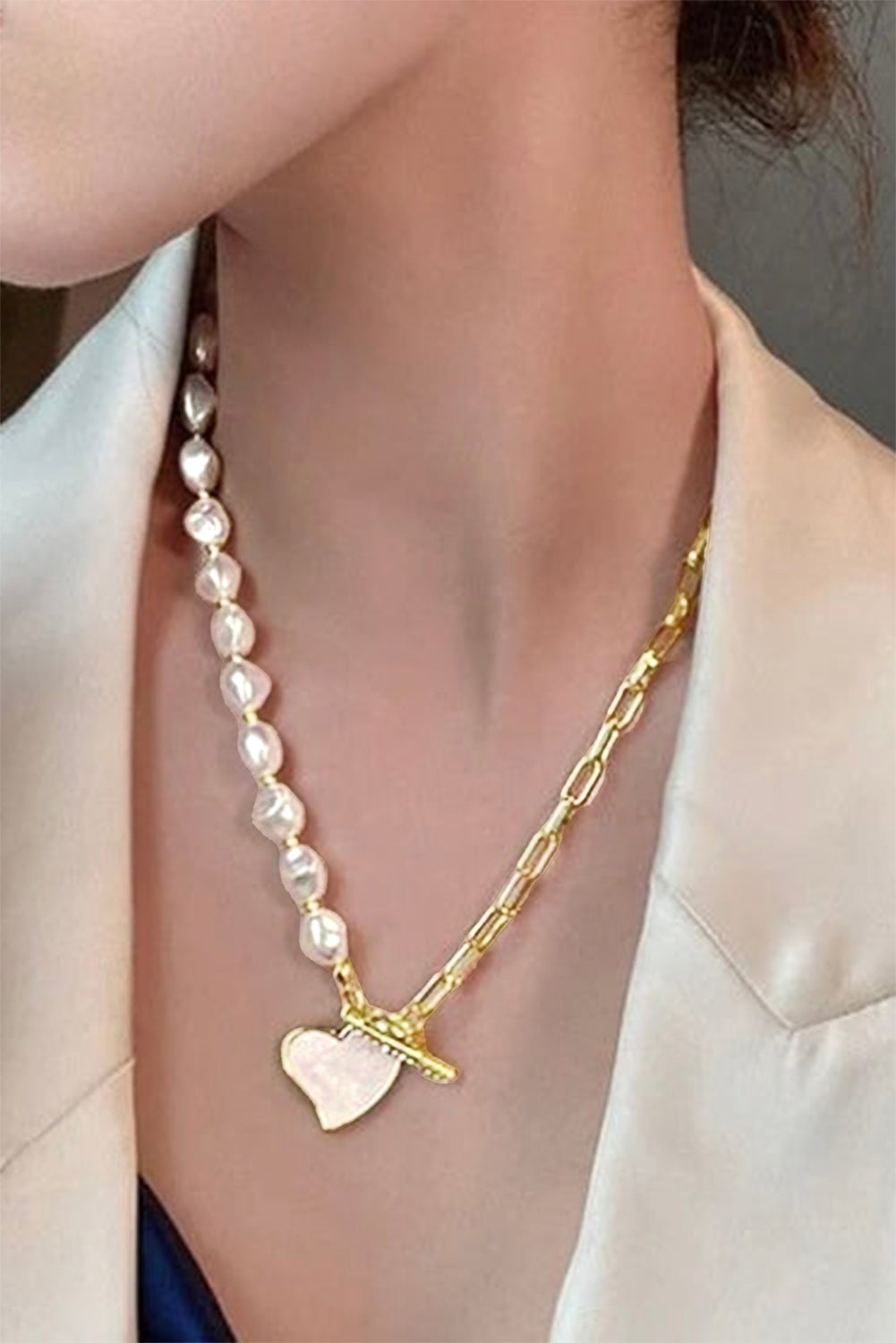 Gold Heart Shape Pendant Rhinestone Pearl Chain Necklace