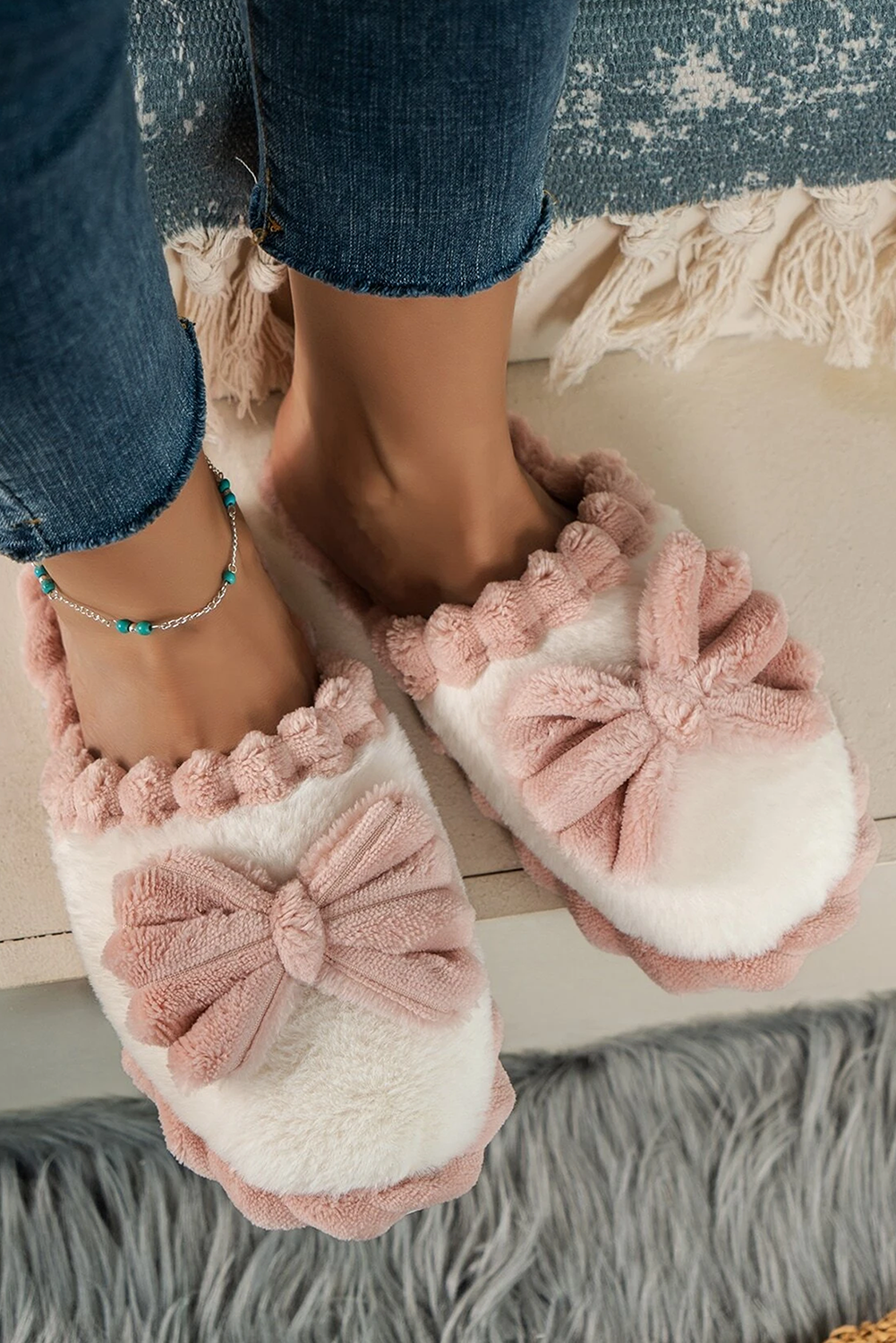 Fushia Bow Plush Winter Slipper