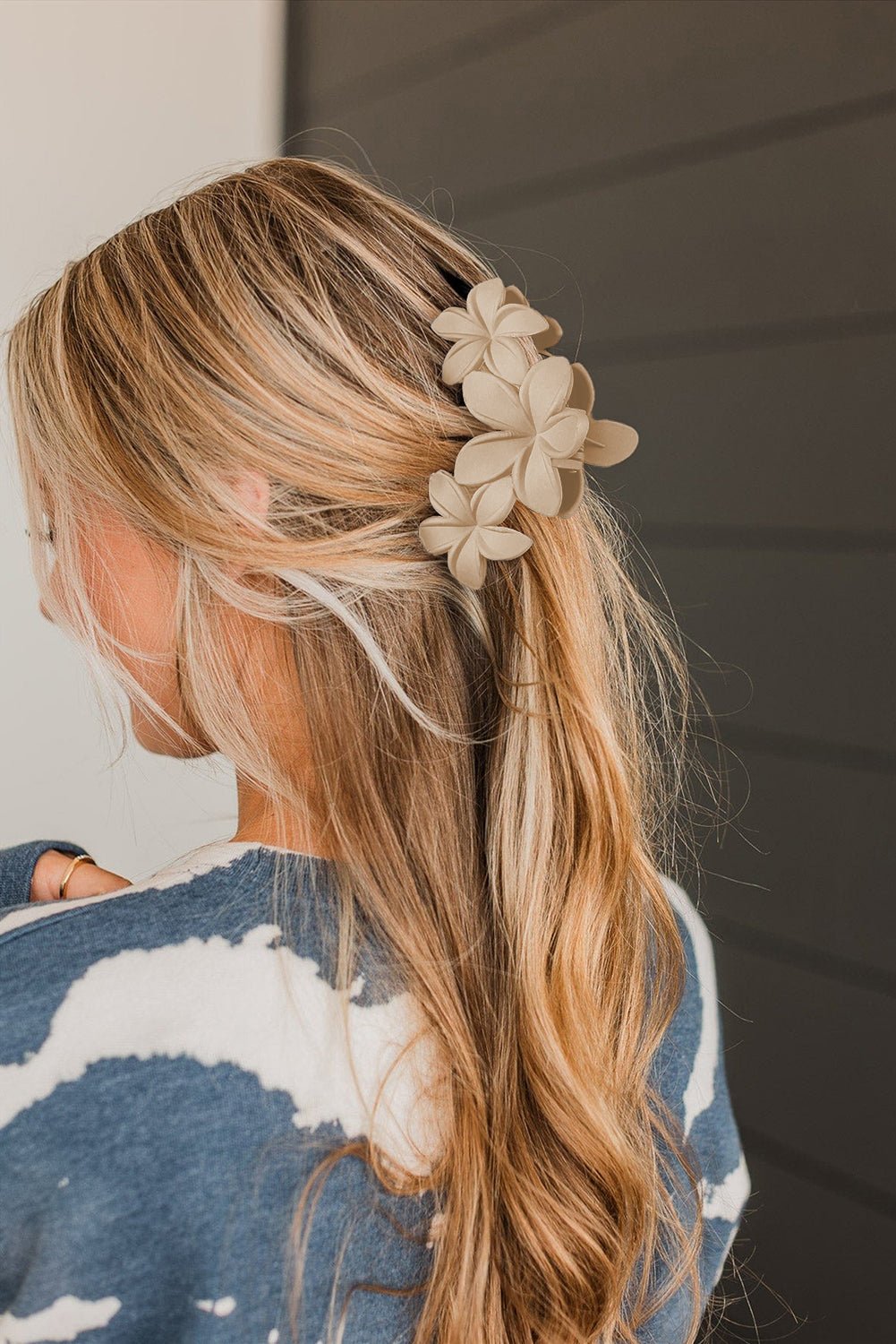 Beige Flower Plastic Hair Claw - MAD RUFFI
