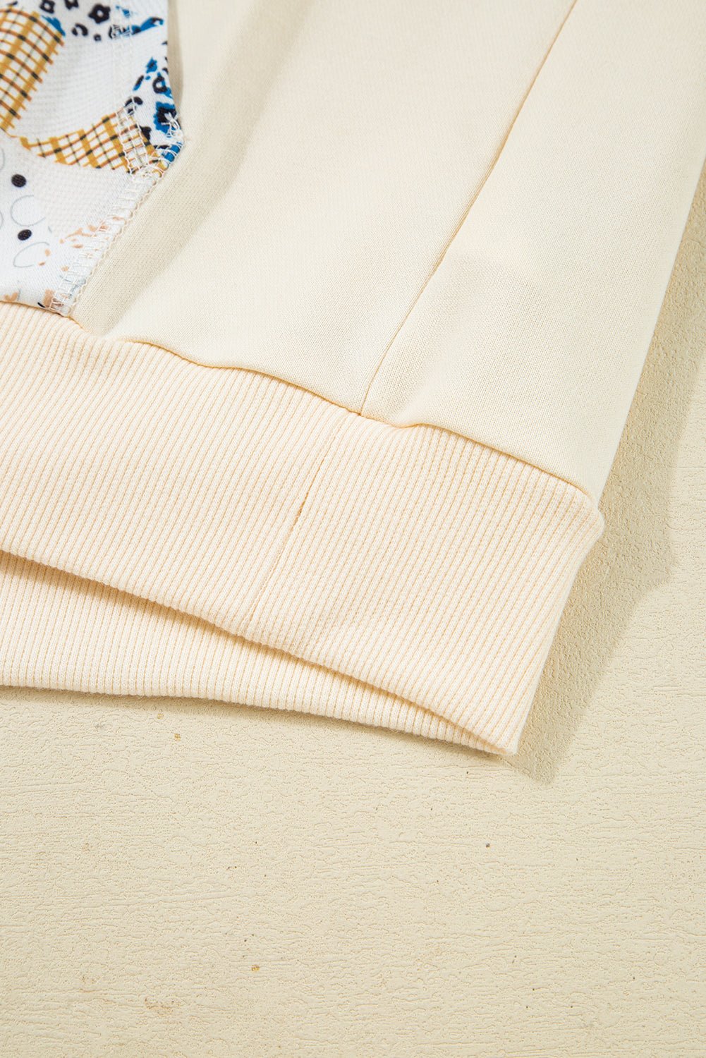 Beige Geometric Pattern Patchwork Hoodie - MAD RUFFI