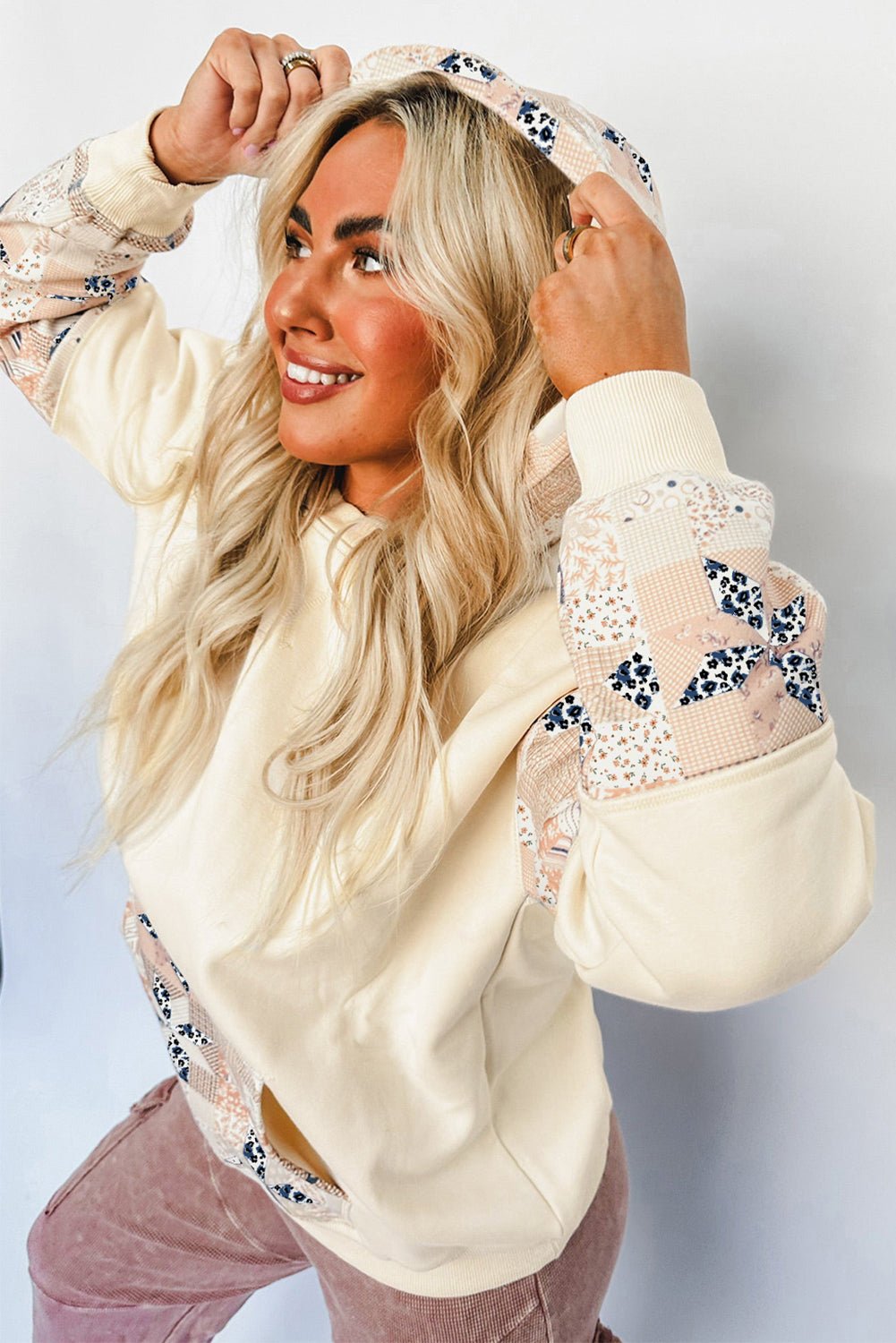 Beige Geometric Pattern Patchwork Hoodie - MAD RUFFI